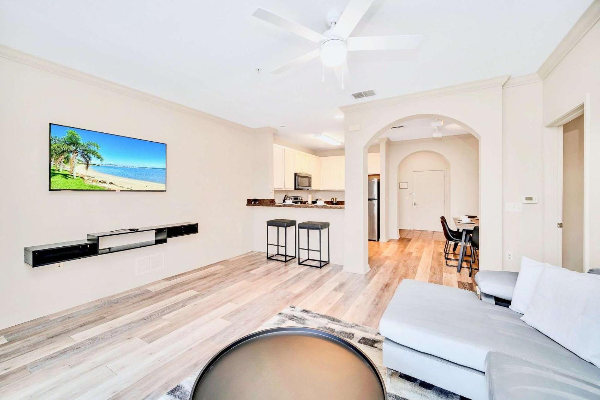 Luxury 2Br Condo - Pool & Hot Tub - Near Disney Orlando Ngoại thất bức ảnh